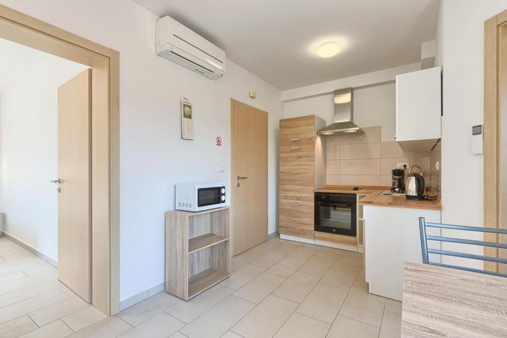 Lovely Fazana Apartments 400M From The Sea Luaran gambar