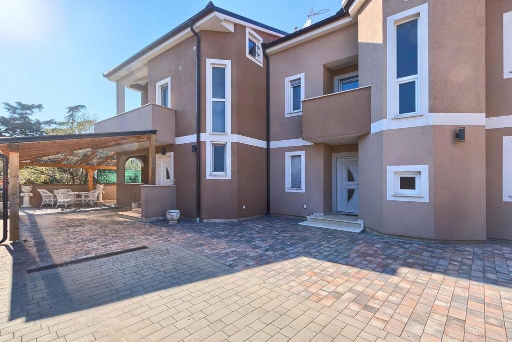 Lovely Fazana Apartments 400M From The Sea Luaran gambar